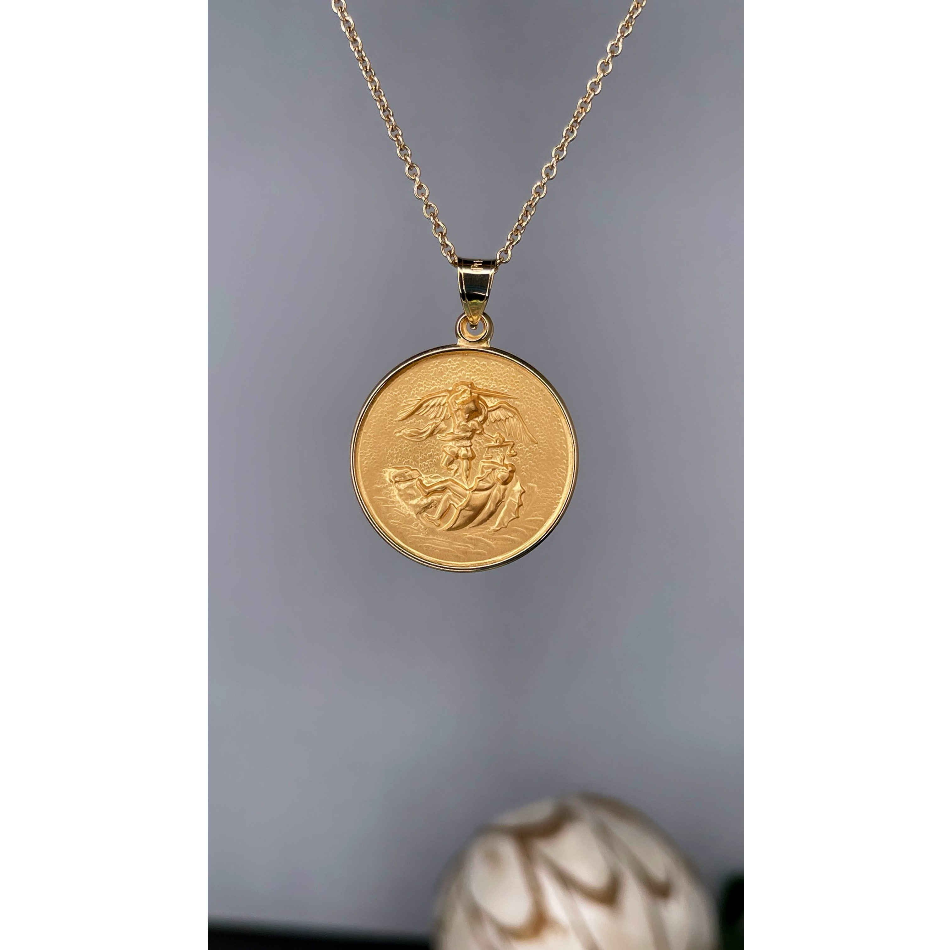 18K Yellow Gold Saint Michael Medal XL S