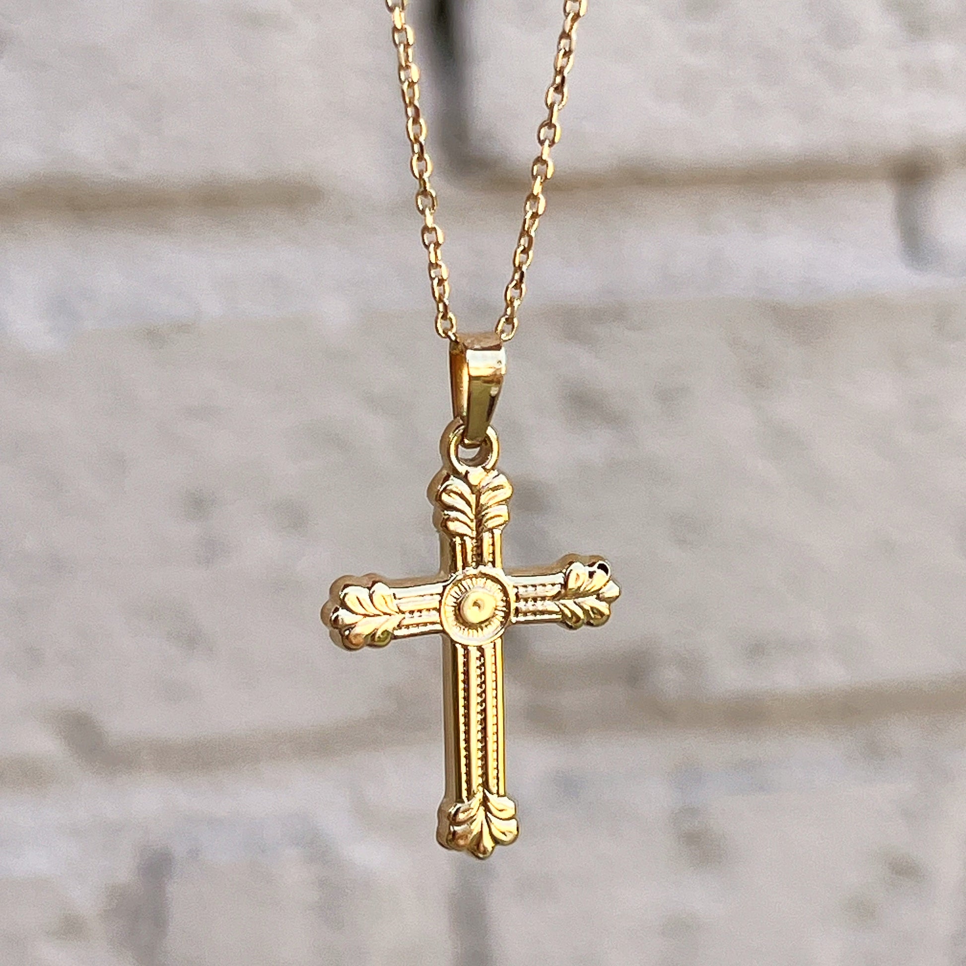 14K YELLOW GOLD TEXTURED DESIGN SMALL CROSS PENDANT Cross Crown