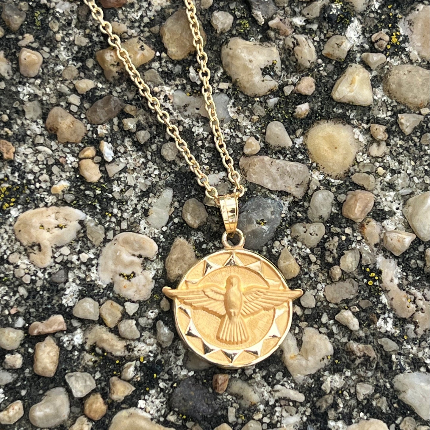 14K Yellow Gold Holy Spirit Medal S