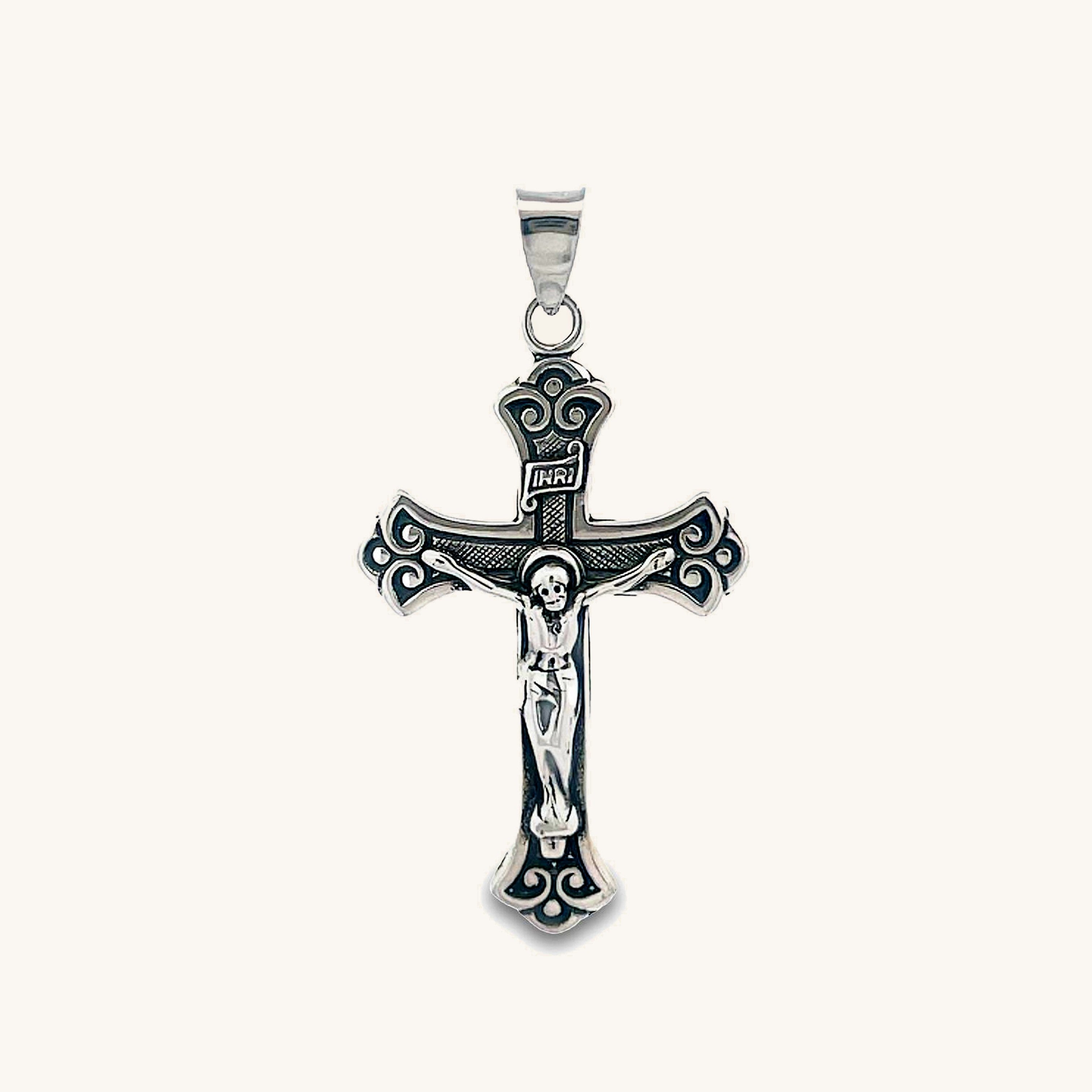 925 Antiqued Silver Design Crucifix M